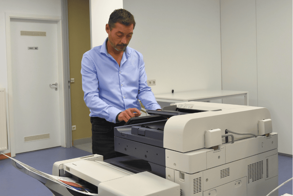 Xerox C8200 showroom NG